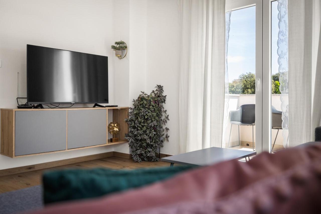 Luxury Apartments Lotus&Lovor Pula Exterior photo